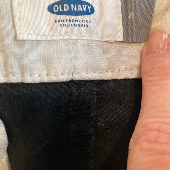 Women's Old Navy black cute flat Front chino shorts size 8 - Picture 7 of 7